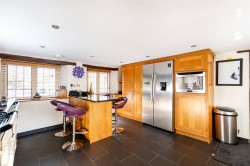 Images for High Street, Kislingbury, NN7