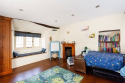 Images for High Street, Kislingbury, NN7