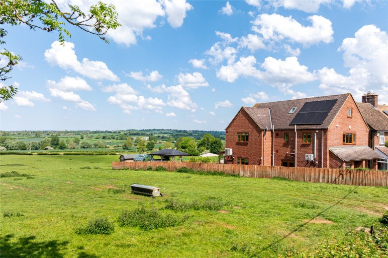 Click the photo for more details of South View, Whilton, NN11