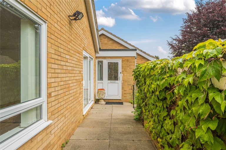 Images for Spring Lane, Flore, NN7