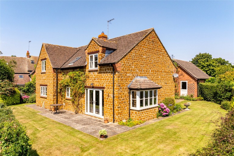 Images for Wadd Close Lane, Whilton, NN11