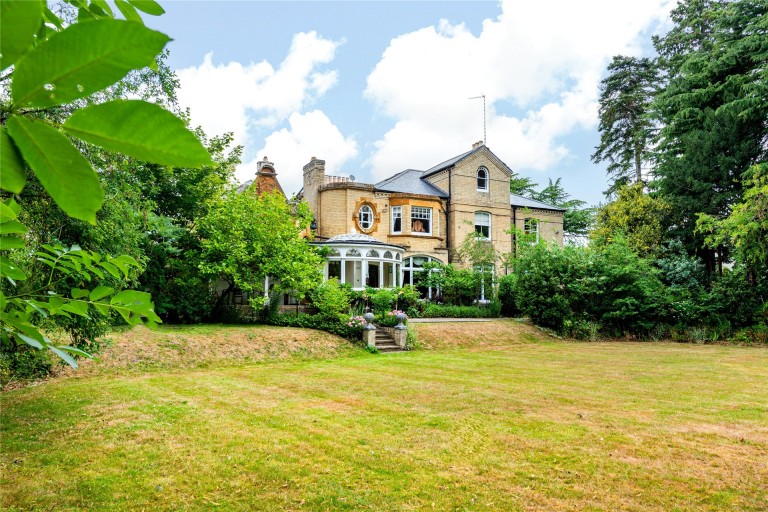 Images for The Avenue, Dallington, NN5