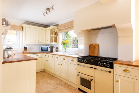Click the photo for more details of Rectory Lane, Holcot, NN6