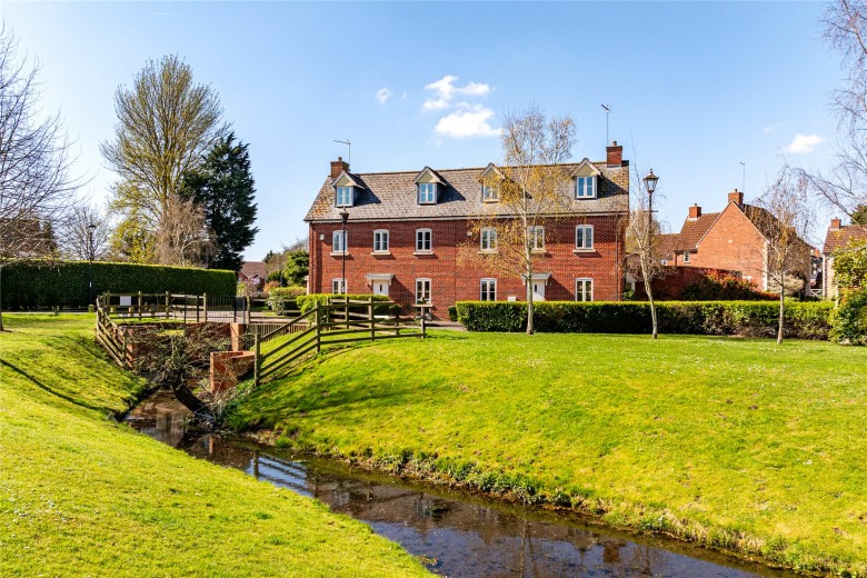 Click the photo for more details of Glebe Farm Close, Collingtree, NN4