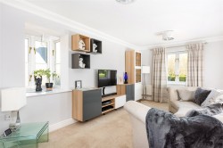 Images for Glebe Farm Close, Collingtree, NN4