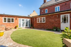 Images for Glebe Farm Close, Collingtree, NN4
