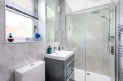 Images for Glebe Farm Close, Collingtree, NN4
