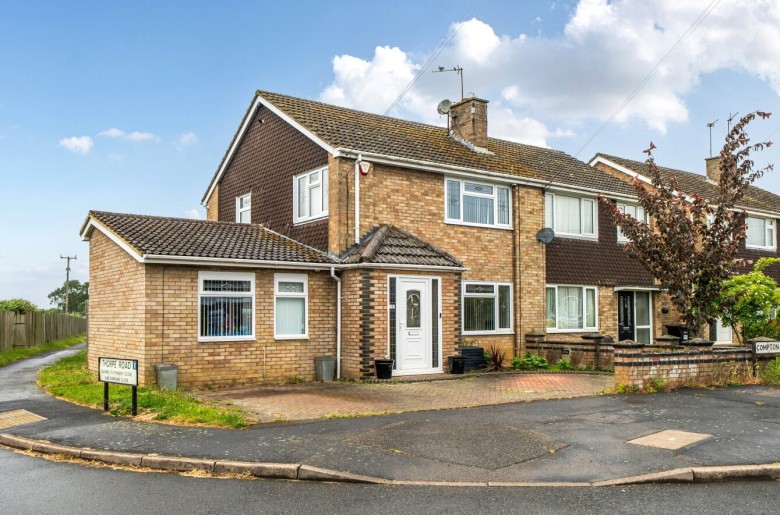 Click the photo for more details of Compton Way, Earls Barton, NN6