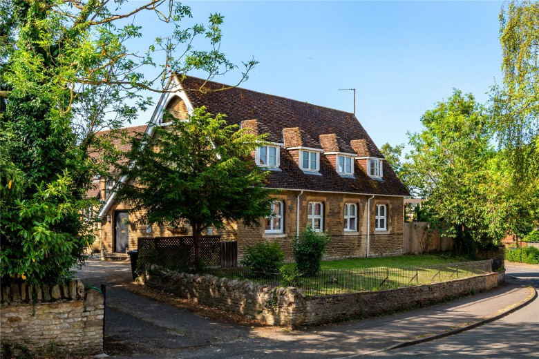 Click the photo for more details of Church Street, Burton Latimer, NN15