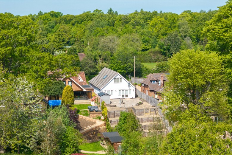 Click the photo for more details of Greenlands Lane, Prestwood, HP16