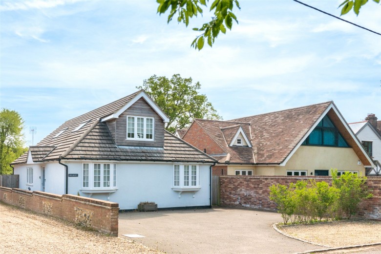 Click the photo for more details of Greenlands Lane, Prestwood, HP16