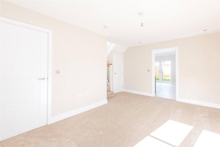 Images for High Street, Great Horwood, MK17