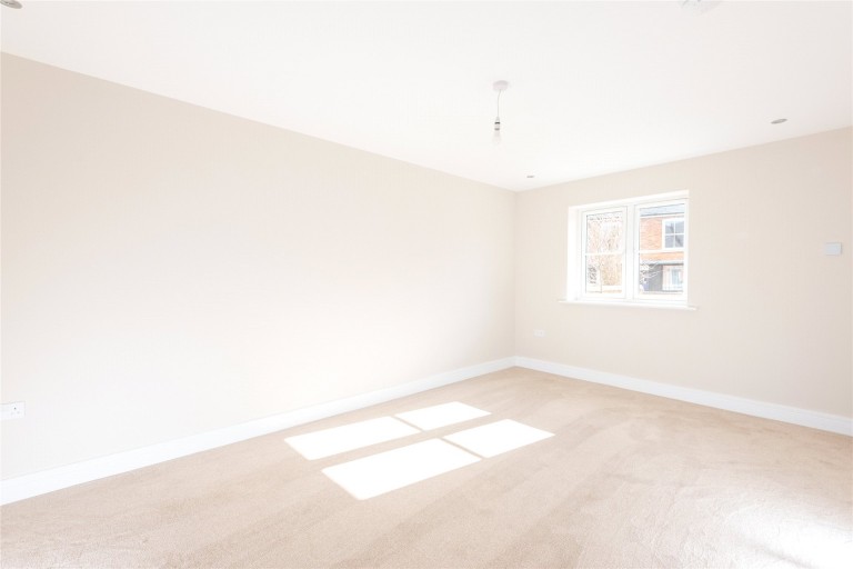 Images for High Street, Great Horwood, MK17