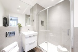 Images for New Road, Dinton, HP17