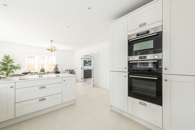 Images for New Road, Dinton, HP17