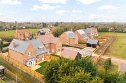 Images for New Road, Dinton, HP17