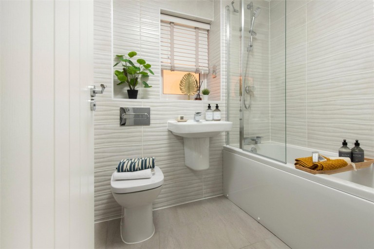 Images for Moreton Road, Buckingham, MK18