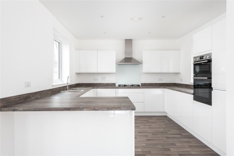 Click the photo for more details of Osier Way, Buckingham, MK18