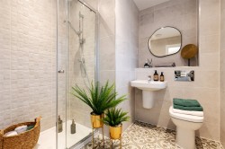 Images for Moreton Road, Buckingham, MK18