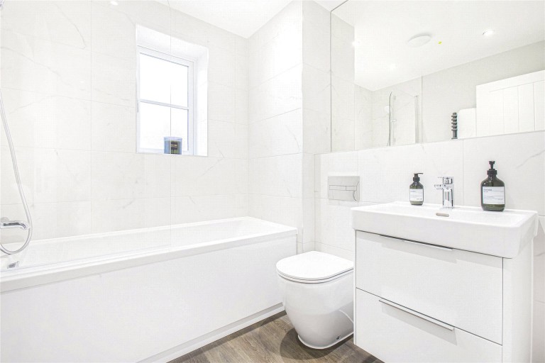Images for Marsh Road, Little Kimble, HP22