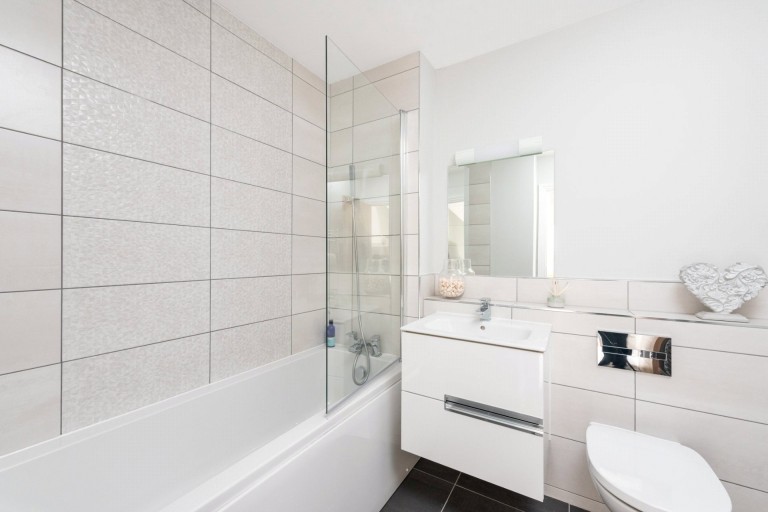 Images for Pippin Place, Great Kimble, HP17