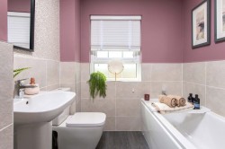 Images for Mallard Meadows, Great Horwood Road, MK18