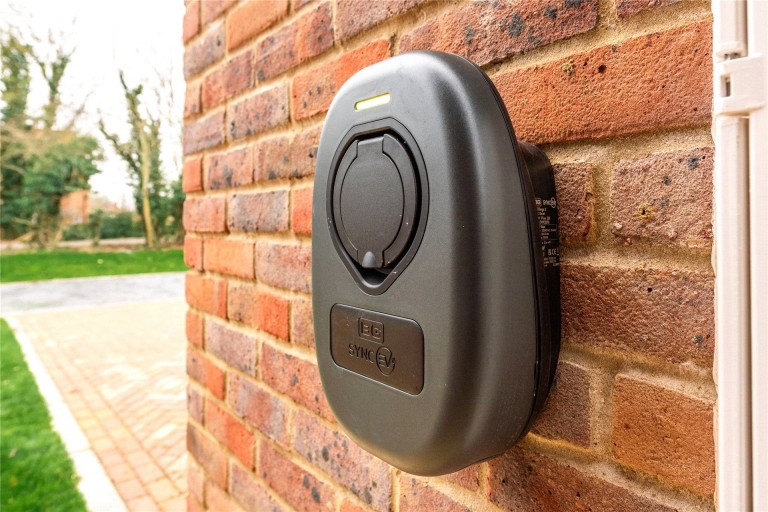 Images for New Road, Dinton, HP17