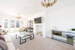 Images for New Road, Dinton, HP17