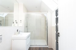 Images for Bonnett Close, Little Kimble, HP17