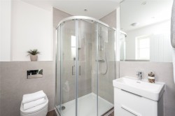 Images for Bonnett Close, Little Kimble, HP17