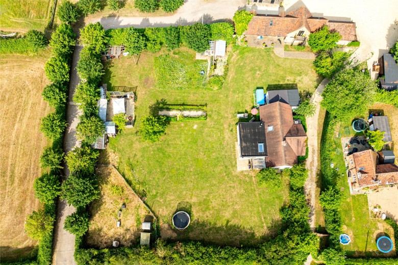 Click the photo for more details of Worminghall Road, Oakley, HP18