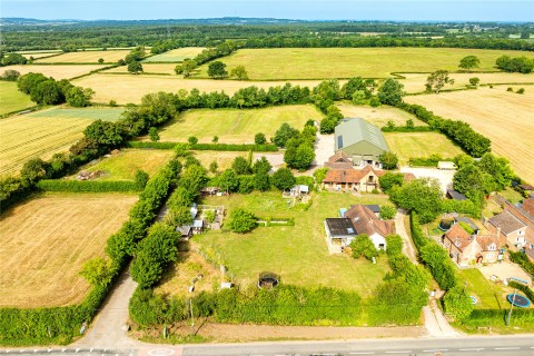 Click the photo for more details of Worminghall Road, Oakley, HP18