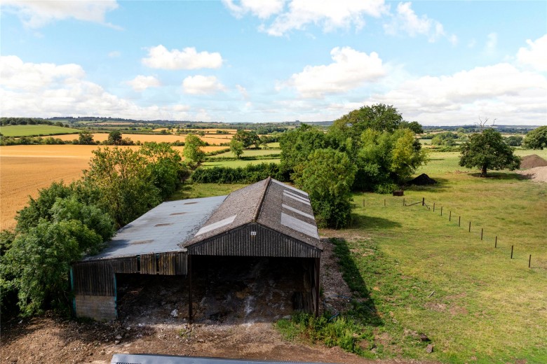 Click the photo for more details of Aylesbury Road, Winslow, MK18