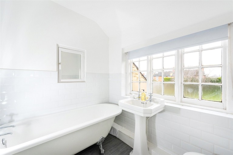 Images for Dartmouth Road, Olney, MK46