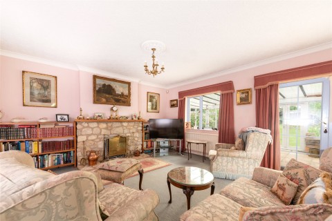 Click the photo for more details of Gun Lane, Sherington, MK16