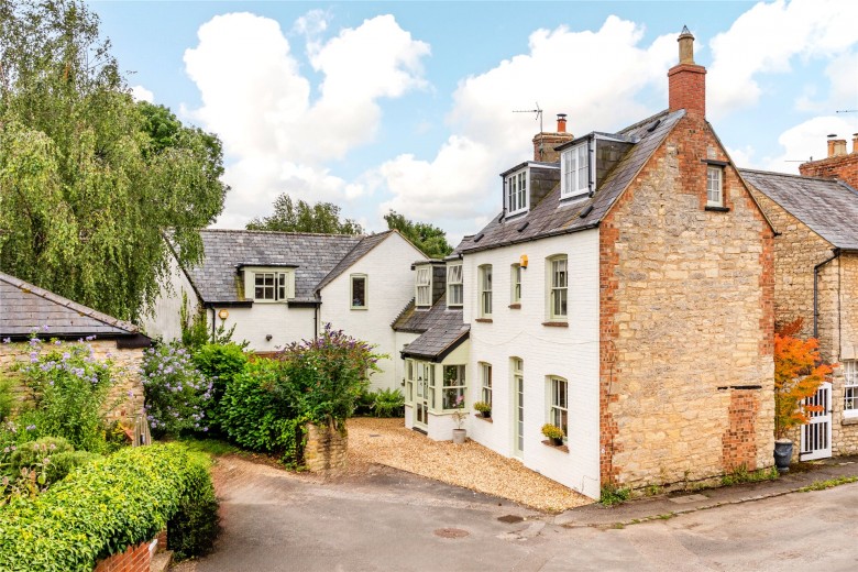 Click the photo for more details of Park Road, Sherington, MK16
