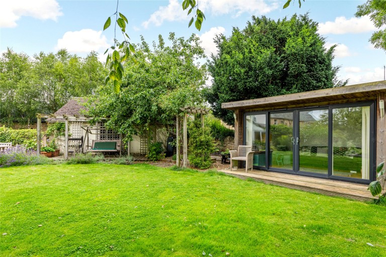 Images for Park Road, Sherington, MK16