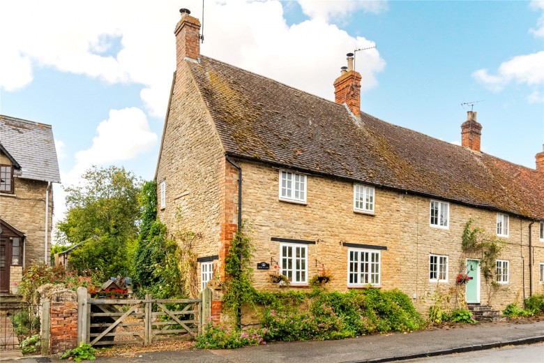 Click the photo for more details of High Street, Weston Underwood, MK46