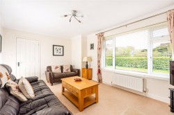 Images for High Street, Harrold, MK43