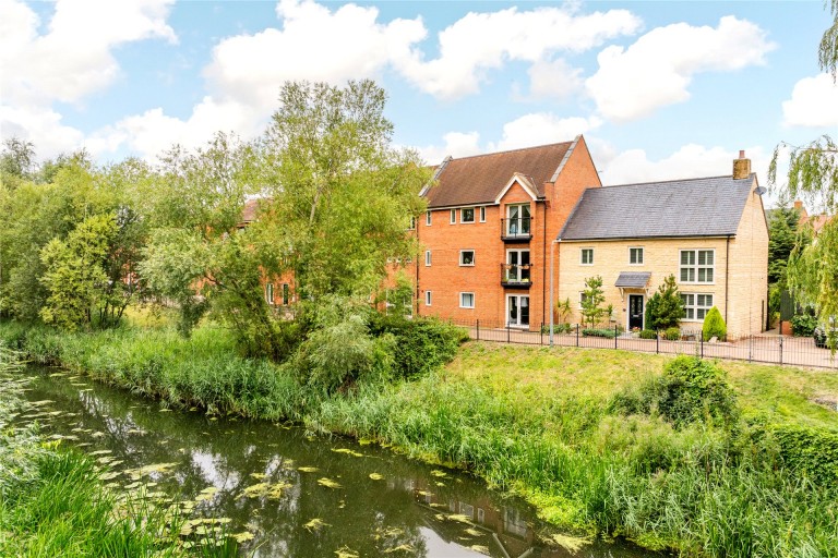 Images for Wagstaff Way, Olney, MK46