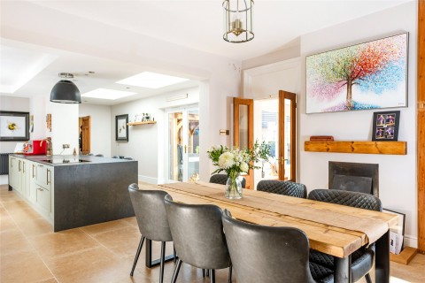 Click the photo for more details of College Street, Wollaston, NN29