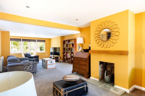 Click the photo for more details of Church End, Sherington, MK16