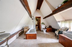 Images for Easton Lane, Bozeat, NN29