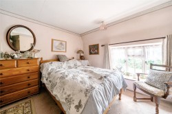 Images for Easton Lane, Bozeat, NN29