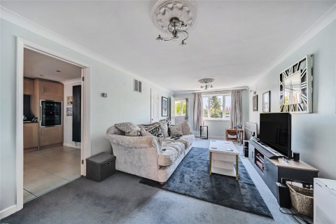 Click the photo for more details of West Side Rise, Olney, MK46