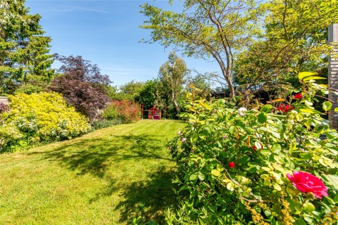 Click the photo for more details of Manor Road, Grendon, NN7