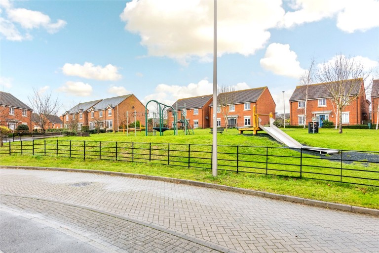 Images for Flaxlands Row, Olney, MK46
