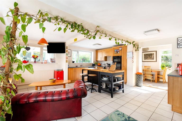 Images for Sharplands, Grendon, NN7