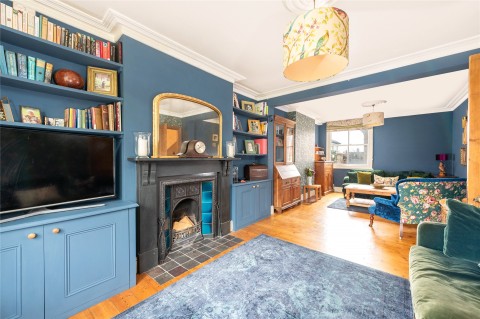 Click the photo for more details of Wellingborough Road, Olney, MK46