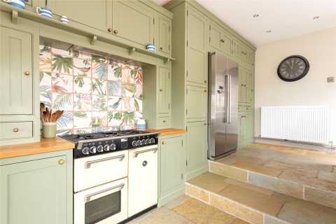 Click the photo for more details of Wellingborough Road, Olney, MK46